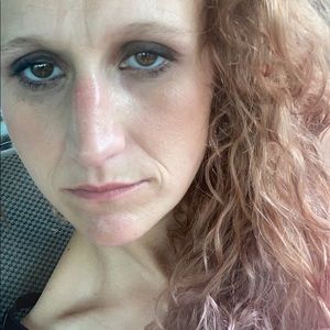 Meet your Posher, Wendi